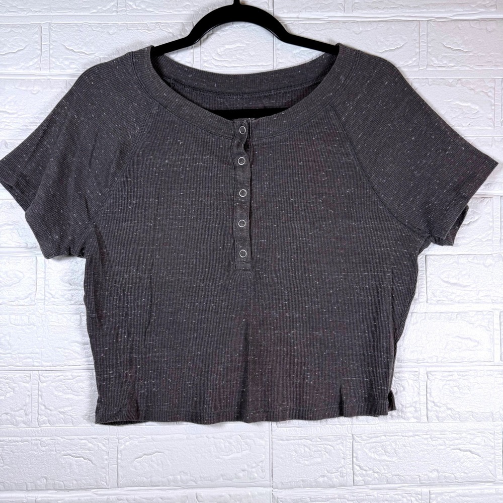 SO Henley Crop Top Womens XL Gray Ribbed Short Sleeve Raglan T-Shirt
